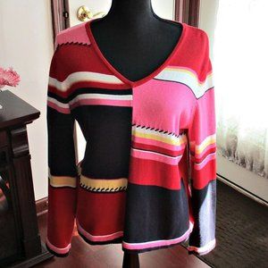 Lovely Pink/Red/Black Patterned V-Neck Sweater by Crazy Horse-Large